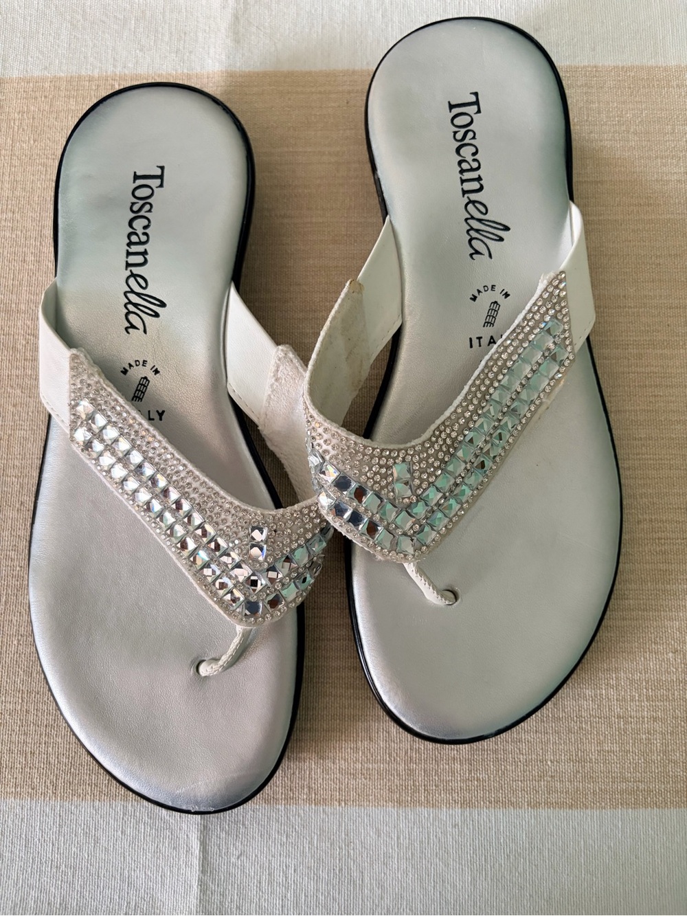 Toscanella Women's Silver Jeweled Thong Sandals